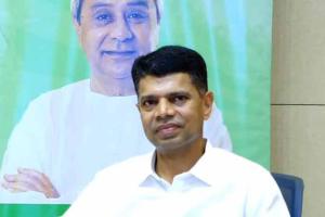 ନାଁ ନ ନେଇ ଧର୍ମେନ୍ଦ୍ରଙ୍କ ମୁଖା ଖୋଲିଲେ ପାଣ୍ଡିଆନ, ବିଏସ୍‌‌କେୱାଇକୁ ବନ୍ଦ କରିବାକୁ ଷଡ଼ଯନ୍ତ୍ର କରୁଛନ୍ତି କେନ୍ଦ୍ରମନ୍ତ୍ରୀ