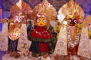 ଦ୍ୱିତୀୟ ଶ୍ରୀକ୍ଷେତ୍ରରେ ସୁନାବେଶ; ଅପରାହ୍ନରେ ବାହୁଡ଼ା ପହଣ୍ଡି…