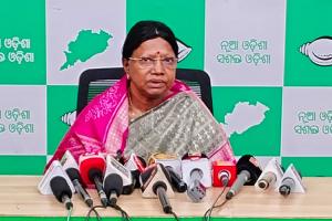 ଗୋପବନ୍ଧୁ ସ୍ଵାସ୍ଥ୍ୟ ଯୋଜନାକୁ ନେଇ ବଢୁଛି ଦ୍ବନ୍ଦ୍ବ, ରାଜ୍ୟ ସରକାରଙ୍କ ନାହିଁ ସ୍ପଷ୍ଟୀ କରଣ: ବିଜେଡ଼ି