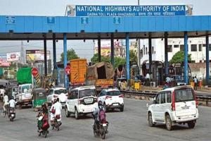 ରାସ୍ତାରୁ ଟୋଲ୍‌ ଟ୍ୟାକ୍ସ ଅସୁଲ କରିବ ବ୍ୟାଙ୍କ, ଟେଣ୍ଡର ଆହ୍ବାନ କଲା ଏନ୍‌ଏଚ୍‌ଏଆଇ