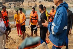 ବଣଭୋଜି ହେଲା କାଳ; ଭୀମକୁଣ୍ଡରେ ଭାସି ଯାଇ ନିଖୋଜ ଥିବା ଯୁବକଙ୍କ ମୃତଦେହ ଉଦ୍ଧାର