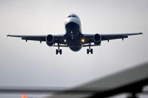 ମଝି ଆକାଶରୁ ଫେରିଲା ଇଣ୍ଡିଗୋ ବିମାନ: ପଶ୍ଚିମ ଏସିଆ ସଙ୍କଟ ଯୋଗୁଁ ନୂଆଦିଲ୍ଲୀରୁ ମାଞ୍ଚେଷ୍ଟର ଯାଉଥିବା ବିମାନର ୟୁ-ଟର୍ଣ୍ଣ