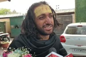 ଆଇଆଇଟି ବାବାଙ୍କୁ ଅଟକ ରଖିଲା ପୁଲିସ, ସୋସିଆଲ ମିଡିଆରେ ଦେଇଥିଲେ ଜୀବନ ହାରିବାର ଧମକ