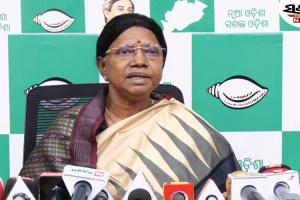 ବାଲେଶ୍ୱର ଛାତ୍ରୀ ଆତ୍ମହତ୍ୟା ମାମଲା: ଇଂରେଜଠୁ ଅଧିକ କଠୋର ବିଜେପି ସରକାର- ପ୍ରମିଳା ମଲ୍ଲିକ