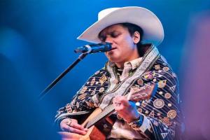 ଜଣାଶୁଣା ବଲିଉଡ ଗାୟକ ଜୁବିନଙ୍କୁ ବିଷ ଦେଇଛନ୍ତି ମ୍ୟାନେଜର! ହତ୍ୟାକୁ ଦୁର୍ଘଟଣାର ରୂପ ଦେବାକୁ ହୋଇଛି ଷଡ଼ଯନ୍ତ୍ର