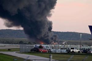 ଆମେରିକାର ଲୁଇସଭିଲରେ କାର୍ଗୋ ବିମାନ କ୍ରାସ; ୭ମୃତ, ୧୦ରୁ ଉର୍ଦ୍ଧ୍ୱ ଆହତ