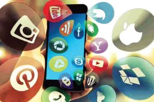 ଚୀନ୍‌ ଆଣିଲା ଇନ୍‌ଫ୍ଲୁଏନ୍ସର୍‌ଙ୍କ ପାଇଁ ନୂଆ ନିୟମ: ସାମାଜିକ ଗଣମାଧ୍ୟମରେ କହିବା ପାଇଁ ଡିଗ୍ରୀ ରହିବା ନିହାତି ଆବଶ୍ୟକ