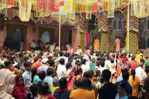 ବାଙ୍କେ ବିହାରୀ ମନ୍ଦିର ଯିବାକୁ ଯୋଜନା କରୁଛନ୍ତି କି? ନୂଆବର୍ଷ ପାଇଁ ଜାରି ହେଲା ଜରୁରୀ ଗାଇଡଲାଇନ୍...