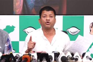  ନବରଙ୍ଗପୁରରେ ପ୍ରେସର କୁକର ଫାଟି ଛାତ୍ର ଆହତ ଘଟଣା: ରାଜ୍ୟ ସରକାରଙ୍କ ଉପରେ ବର୍ଷିଲା ବିଜେଡି