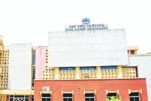 ଉତ୍କଳ ସଙ୍ଗୀତ ମହାବିଦ୍ୟାଳୟରେ ଛାତ୍ରୀଙ୍କୁ ନିର୍ଯାତନା ଅଭିଯୋଗ, ଡ୍ରାମା ବିଭାଗର ଅଧ୍ୟାପକ ବହିଷ୍କୃତ