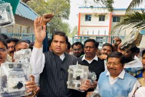 ଟାଟା ପାୱାରର ଅତିରିକ୍ତ ସୁରକ୍ଷା ଜମା ଓ ସ୍ମାର୍ଟ ମିଟର ଲଗାଇବା ବିରୋଧରେ ବିଜୁ ଯୁବ ଛାତ୍ର ଜନତା ଦଳର ବିଶାଳ ବିକ୍ଷୋଭ