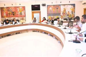 ରାଜ୍ୟ କ୍ୟାବିନେଟ ବୈଠକରେ ୧୦ ବିଭାଗର ୧୨ଟି ପ୍ରସ୍ତାବକୁ ମଞ୍ଜୁରୀ
