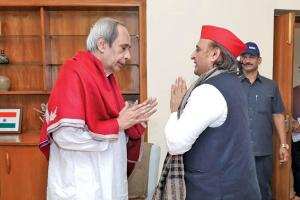 ନବୀନଙ୍କୁ ଭେଟିଲେ ଅଖିଳେଶ