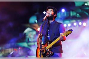 ଅରିଜିତ୍ ସିଂହଙ୍କ 'ରିଟାୟରମେଣ୍ଟ' ପରେ ପ୍ରଥମ ଲାଇଭ୍ ସୋ: ଭାବବିହ୍ୱଳ ହେଲେ ଦର୍ଶକ, ମଞ୍ଚରେ କହିଲେ- 'ମୁଁ ବହୁତ ନର୍ଭସ'