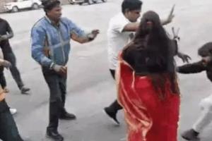 ସୋନଭଦ୍ରରେ ଟୋଲ୍ କର୍ମଚାରୀଙ୍କ ଗୁଣ୍ଡାଗର୍ଦ୍ଦି: ମହିଳା ଓକିଲ ଓ ସହଯୋଗୀଙ୍କୁ ନିସ୍ତୁକ ମାଡ଼, ୨ ଗିରଫ