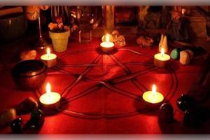 ତନ୍ତ୍ର-ମନ୍ତ୍ର କିପରି ହେଲା ନକାରାତ୍ମକ? ଜାଣନ୍ତୁ ନବରାତ୍ରୀ, ନବଦୁର୍ଗା ଏବଂ ଦଶ ମହାବିଦ୍ୟା ସହିତ ଏହାର ପ୍ରକୃତ ସମ୍ପର୍କ