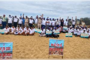 ଚିଲିକା ବନ୍ୟପ୍ରାଣୀ ବନଖଣ୍ଡ ପକ୍ଷରୁ ପ୍ଲାଷ୍ଟିକ ମୁକ୍ତ ଅଭିଯାନ