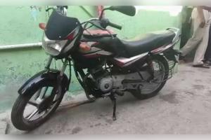 ଆନ୍ଧ୍ରପ୍ରଦେଶର ଚିତ୍ତୁରରେ ଅଭାବନୀୟ ଘଟଣା: ମେକାନିକ୍‌ଙ୍କ କଥା ମାନି ଘର ଭିତରେ ବାଇକ୍ ଇଞ୍ଜିନ୍ ଷ୍ଟାର୍ଟ ରଖିଲେ, ଶ୍ୱାସରୁଦ୍ଧ ହୋଇ ଚାଲିଗଲା ପୂରା ପରିବାରର ଜୀବନ