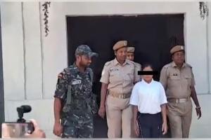 ରାଉରକେଲା ପୋଲିସ ନିକଟରେ ମହିଳା ମାଓବାଦୀଙ୍କ ଆତ୍ମସମର୍ପଣ 