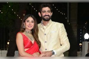 ମୁମ୍ବାଇରେ କୃତିକା କାମରା ଏବଂ ଗୌରବ କପୁରଙ୍କ ଗ୍ରାଣ୍ଡ ରିସେପ୍ସନ, ଯୋଗଦେଲେ ଫିଲ୍ମ ଓ କ୍ରିକେଟ୍ ଜଗତର ତାରକା