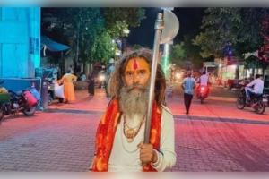 ଉତ୍ତରପ୍ରଦେଶର ମଥୁରାରେ ଗୋରକ୍ଷକ 'ଫରସା ବାଲେ ବାବା'ଙ୍କୁ ନିର୍ମମ ହତ୍ୟା, ଉତ୍ତେଜନା ପରେ ଦିଲ୍ଲୀ-ଆଗ୍ରା ରାଜପଥ ଅବରୋଧ