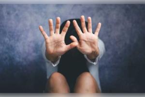 ନାଗପୁରରେ ୧୩ ବର୍ଷୀୟା ସ୍କୁଲ ଛାତ୍ରୀଙ୍କୁ ବାରମ୍ବାର ଦୁଷ୍କର୍ମ: ସ୍କୁଲ ଗେଟରୁ ଉଠାଇ ହୋଟେଲରେ କରୁଥିଲା ଯୌନ ନିର୍ଯାତନା, ଅଭିଯୁକ୍ତ ଗିରଫ