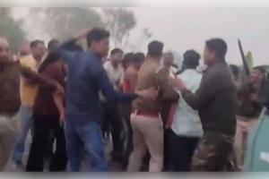 ବିହାର ସୁପୌଲରେ ତୁମୁଳକାଣ୍ଡ: ପ୍ରେମିକକୁ ଉଦ୍ଧାର କରିବାକୁ ଯାଇ ଆକ୍ରମଣର ଶିକାର ହେଲା ପୋଲିସ, ଗାଡ଼ି ଭଙ୍ଗାରୁଜା