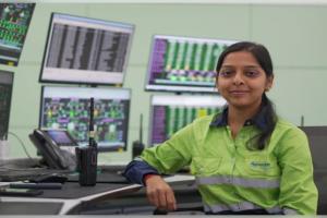 କ୍ଲାସ ରୁମରୁ କଣ୍ଟ୍ରୋଲ ରୁମ୍: ଲାଞ୍ଜିଗଡରେ ମହିଳାଙ୍କୁ ସଶକ୍ତ କରୁଛି ବେଦାନ୍ତ ଆଲୁମିନିୟମ, ଉଦାହରଣ ସାଜିଛନ୍ତି ପ୍ରିୟଙ୍କା