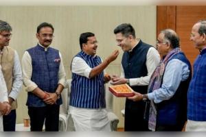 ଆମ୍ ଆଦମୀ ପାର୍ଟିକୁ ଶକ୍ତ ଝଟକା: ବିଜେପିରେ ସାମିଲ ହେଲେ ଆପ୍‌ର ୭ ରାଜ୍ୟସଭା ସାଂସଦ