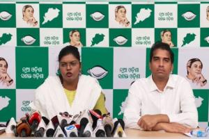 ଚଳିତ ମାସ ଶେଷ ସୁଦ୍ଧା ସ୍ଥାୟୀ କୁଳପତି ନିଯୁକ୍ତି ନହେଲେ ରାଜରାସ୍ତାକୁ ଓହ୍ଲାଇବ ବିଜୁ ଯୁବ ଓ ଛାତ୍ର ଜନତା ଦଳ: ଇପ୍ସିତା ସାହୁ