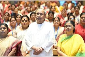 ମହିଳାଙ୍କୁ ରାଜନୈତିକ ସଂରକ୍ଷଣ: ବିଜୁଙ୍କ ସ୍ୱପ୍ନ, ନବୀନଙ୍କ ପ୍ରୟାସ; ମହିଳା ସଶକ୍ତୀକରଣ ଅଭିଯାନକୁ ଆନ୍ଦୋଳନରେ ପରିଣତ କରିଥିଲେ ନବୀନ