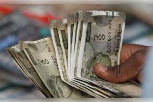 ନୂଆ ଲେବର କୋଡ୍ ଲାଗୁ: ହାସଲ ହେବାକୁ ଥିବା ଦରମା କମିବ, ଜାଣନ୍ତୁ ₹୫୦ ହଜାର ଦରମା ଥିଲେ କେତେ ହେବ କ୍ଷତି