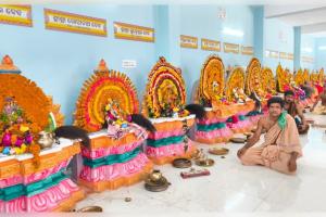 ପୁରୀ କୃଷ୍ଣପ୍ରସାଦରେ ଦ୍ଵିତୀୟ ବାଲିଯାତ୍ରା: ସାଂସ୍କୃତିକ କାର୍ଯ୍ୟକ୍ରମ ଓ ପାଇକ ଆଖଡାରେ ଦର୍ଶକ ବିଭୋର