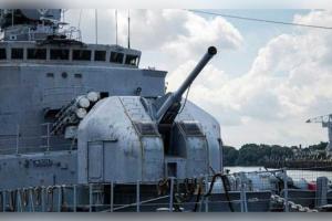 ହରମୁଜ୍ ପ୍ରଣାଳୀରୁ ଇରାନର ବାରୁଦ ସୁଡ଼ଙ୍ଗ ହଟାଇବ ଆମେରିକା: ଜାଣନ୍ତୁ କିପରି କାମ କରେ ମାଇନସ୍ୱିପର୍