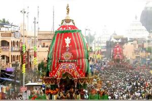 ଦ୍ଵିତୀୟ ଦିନରେ ପୁଣି ଗଡ଼ିଲା ମହାପ୍ରଭୁଙ୍କ ରଥ: ଶ୍ରୀଗୁଣ୍ଡିଚା ଅଭିମୁଖେ ଅଗ୍ରସର ତିନି ଠାକୁର