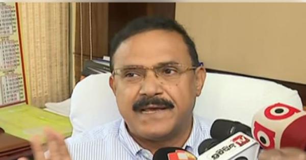 ଜେଲ ବିଭାଗର ଗୁପ୍ତ ଖବର ବାହାରକୁ ଆସିବା ନେଇ ଦୁର୍ନୀତିଗସ୍ତ ଅଫିସରଙ୍କ ଉପରେ ବର୍ଷିଲେ ଜେଲ୍ ଡିଜି