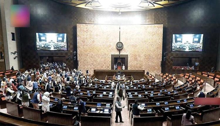 ସଂସଦର ସ୍ୱତନ୍ତ୍ର ଅଧିବେଶନରେ ଆଗତ ହେଲା ୩ଟି ଗୁରୁତ୍ୱପୂର୍ଣ୍ଣ ବିଲ୍, ସୀମା ପୁନଃନିର୍ଦ୍ଧାରଣ ବିଲକୁ ଜୋରଦାର ବିରୋଧ 