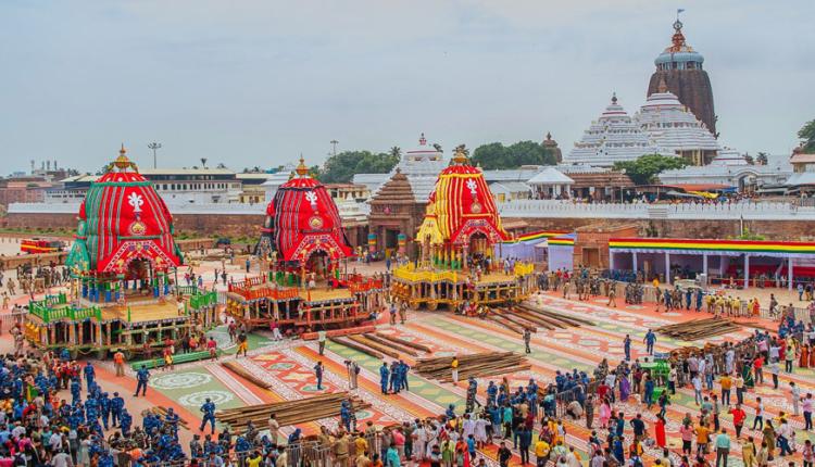 ରଥଯାତ୍ରା ପ୍ରସ୍ତୁତି: ଶ୍ରୀମନ୍ଦିରରେ ସାଧାରଣ ଦର୍ଶନ ବନ୍ଦ, ଆଜି ସିଂହଦ୍ୱାରକୁ ବିଜେ କରିବେ ତିନି ରଥ