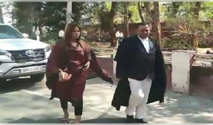 ଆଉ ଯାତ୍ରା ମଞ୍ଚରେ ଅଶ୍ଳୀଳ ନୃତ୍ୟ କରିବିନି, କିନ୍ତୁ ଆଇଟମ୍‌ ନାଚିବି; ଜାମିନ ମିଳିବା ପରେ କହିଲେ ନିଶା ମହାରଣା