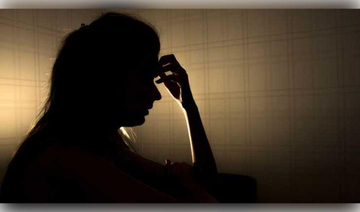 ଛତିଶଗଡ଼ରେ ପଞ୍ଚାୟତର ତୋଗଲକି ଫରମାନ: ଦୁଷ୍କର୍ମ ପୀଡ଼ିତାଙ୍କ ପରିବାରକୁ ୧୨ ବର୍ଷ ପାଇଁ ଏକଘରକିଆ ନିର୍ଦ୍ଦେଶ