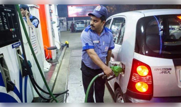 ଥରକେ ୫୦ ଲିଟରରୁ ଅଧିକ ପେଟ୍ରୋଲ ବିକ୍ରି ଉପରେ କଟକଣା, ପେଟ୍ରୋଲ ପମ୍ପଗୁଡ଼ିକୁ ନୋଟିସ୍ ଜାରି